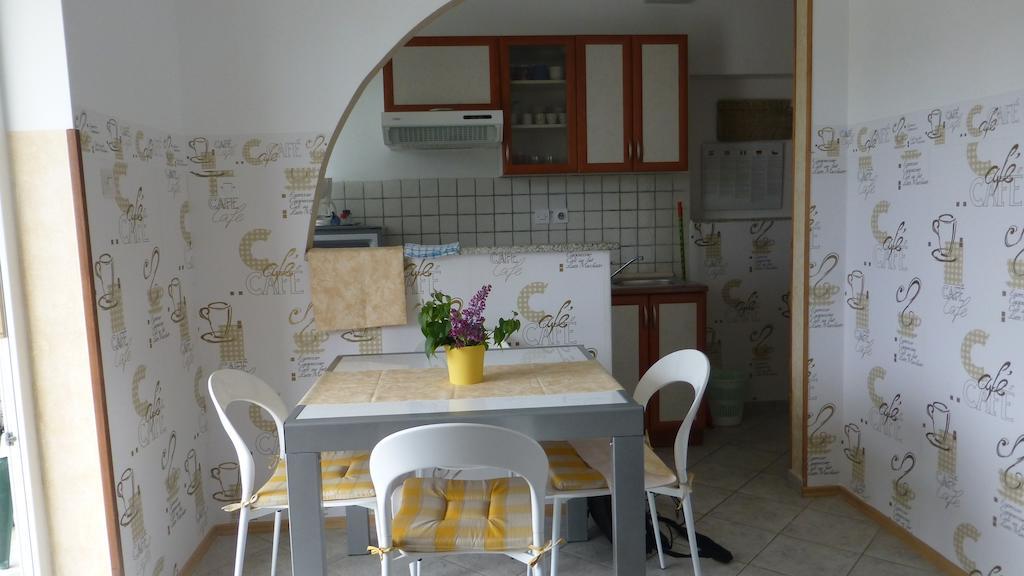 Apartments Tanja & Boris باشْكا الغرفة الصورة